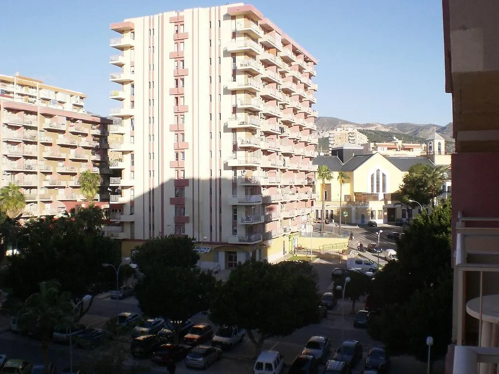 Minerva Jupiter Apartments 贝纳尔马德纳 西班牙